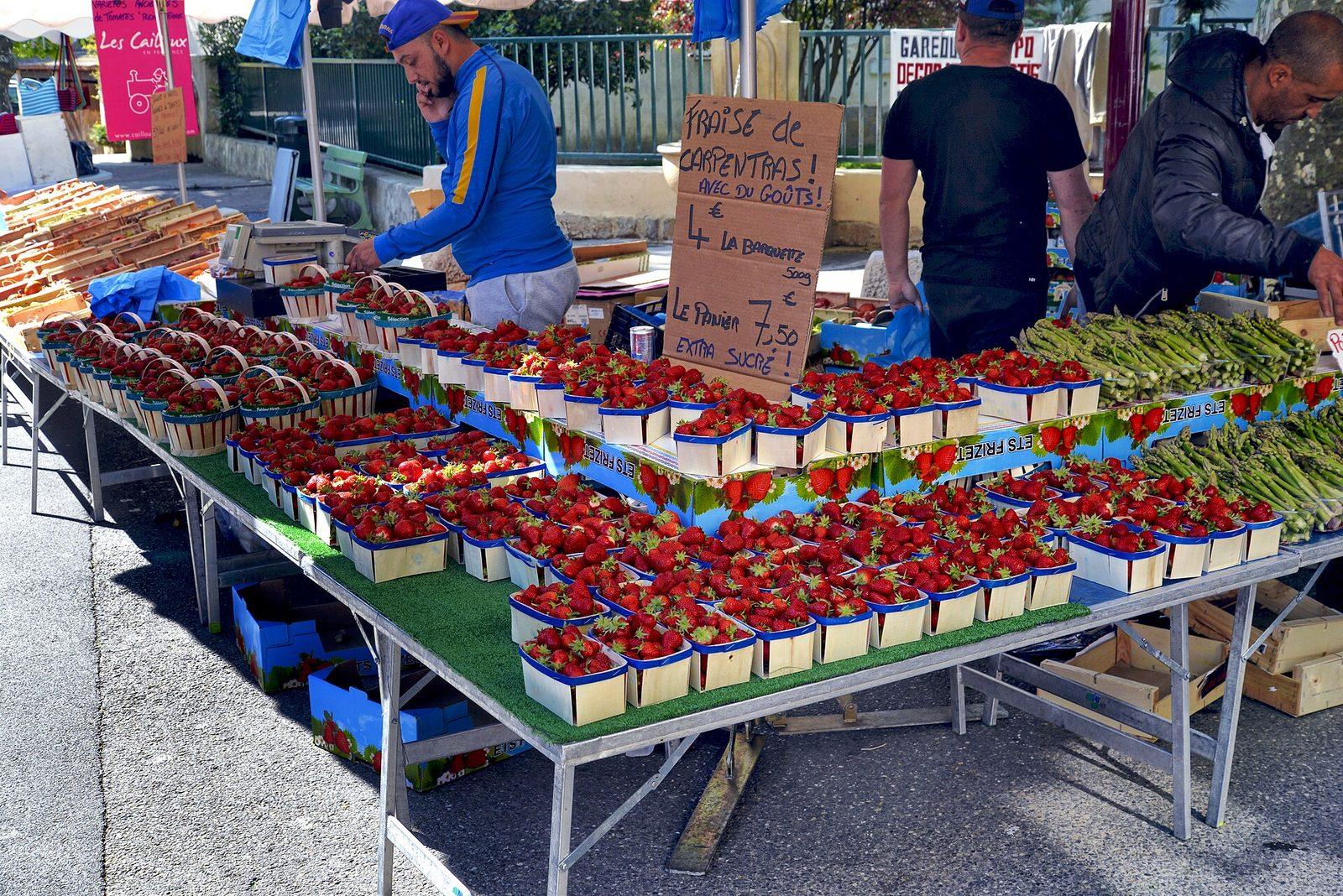Un marché gourmand en Provence