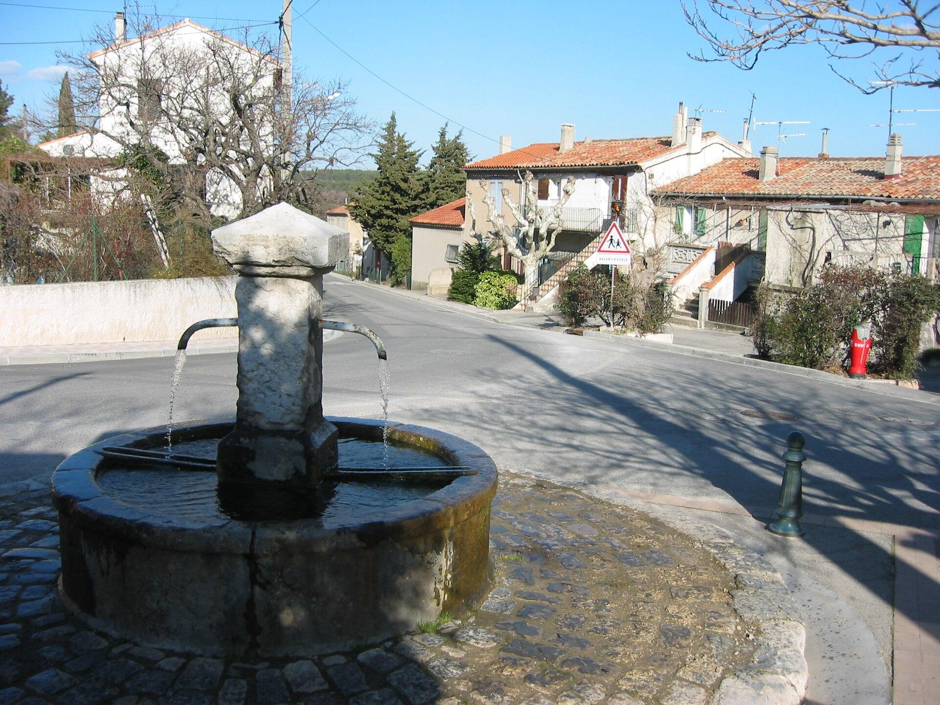 Vue de Saint-Savournin