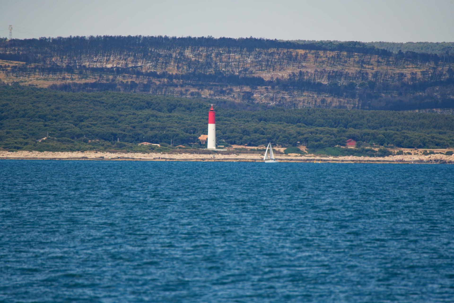 Le littoral industrialisé de Fos-sur-Mer, porte maritime du bassin