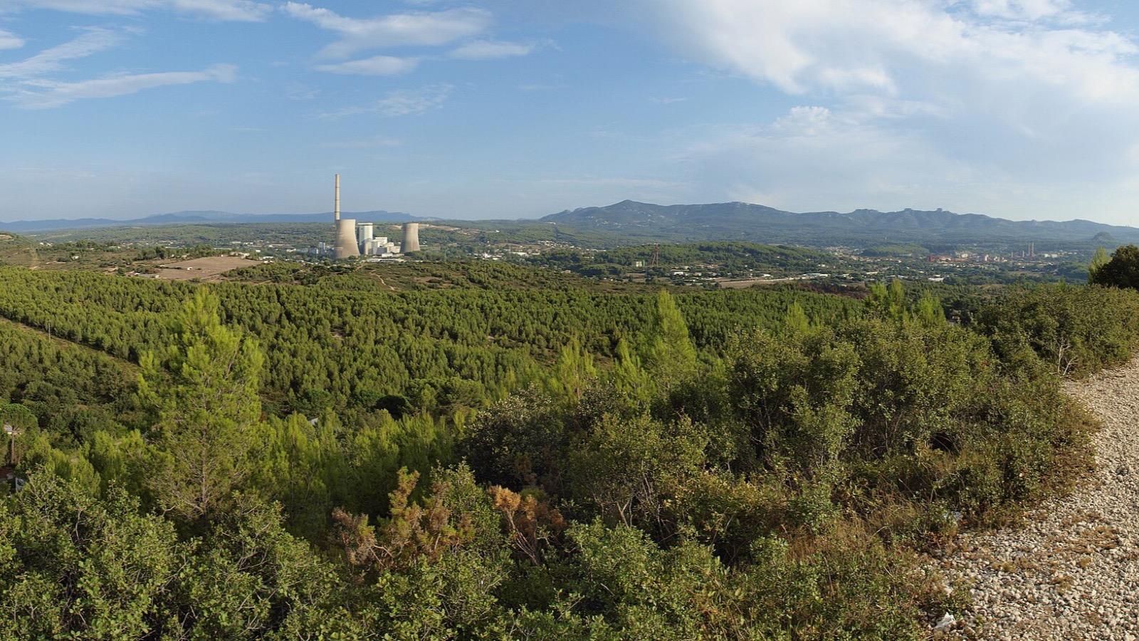 Vue panoramique de Meyreuil et de la vallée de l'Arc