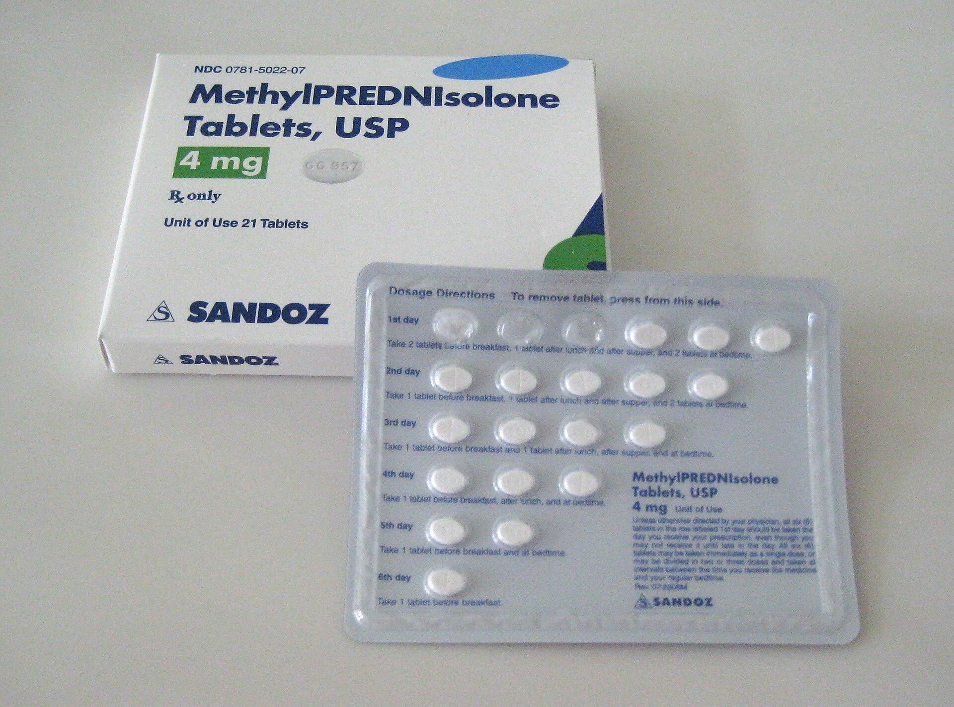 Une plaquette de médicaments