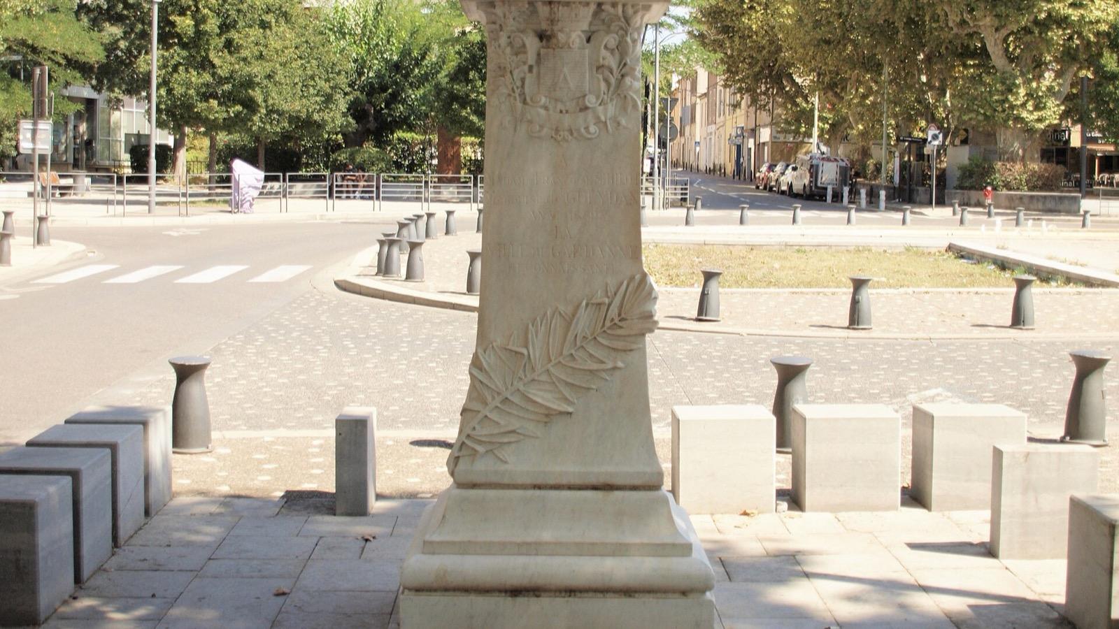 Le buste marquise Gueydan, à Gardanne